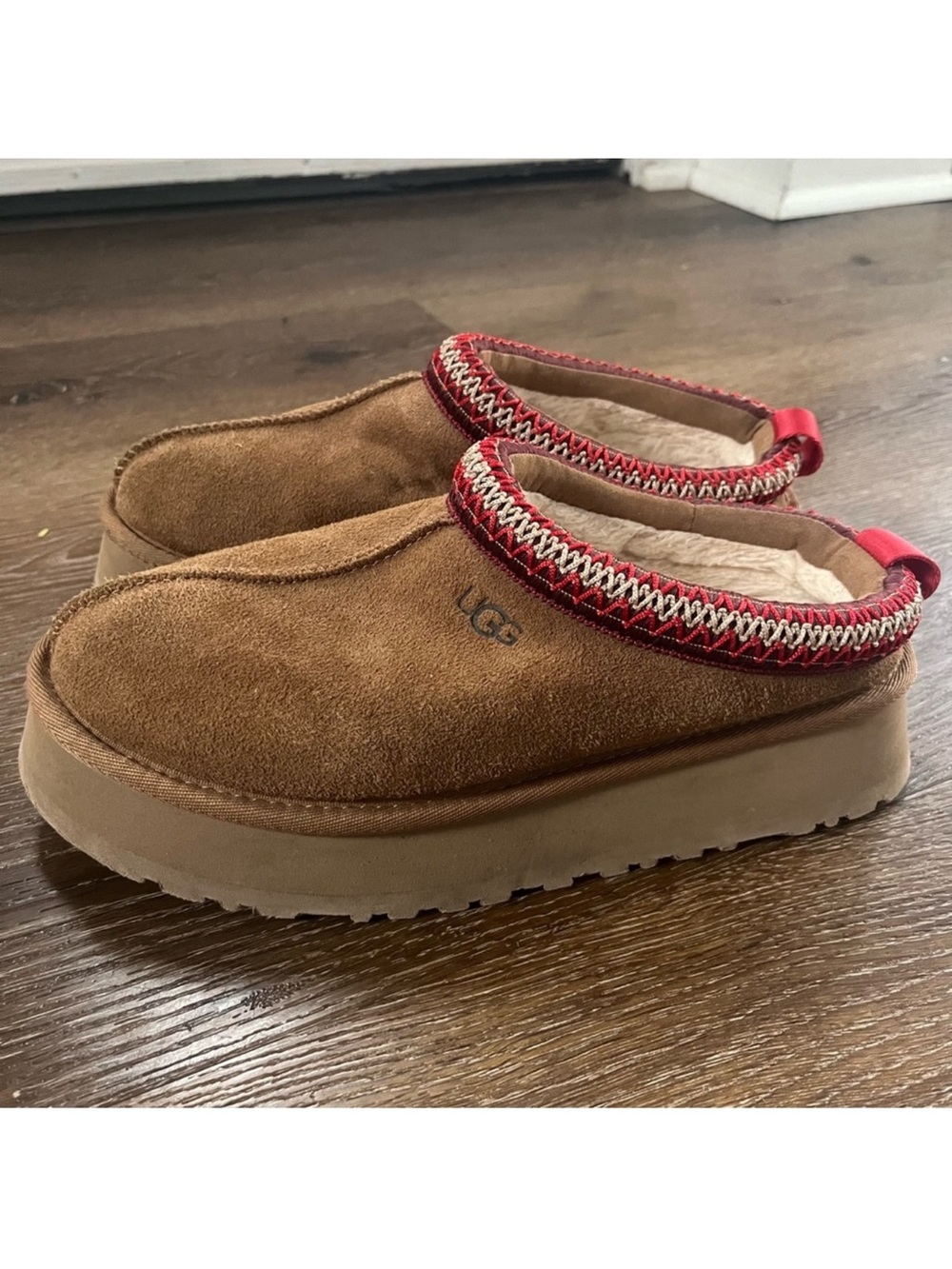 UGG Tasman/Taz II Platform Chestnut Suede Slip-On Shoes